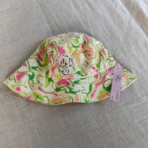 Wild Fable Smile Swirl Bucket Hat – Green & Pink – NWT